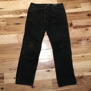 Men’s Kuhl pants